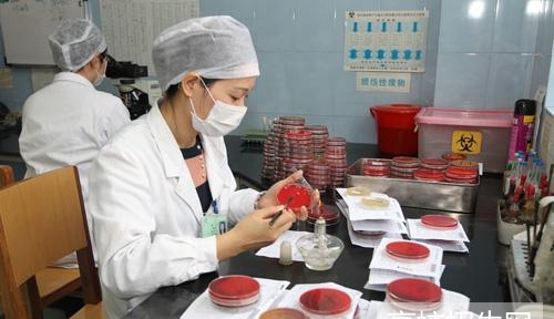 重庆市医学检验专业学校报名时间