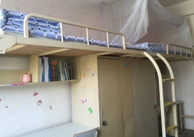 重庆市卫生技工学校宿舍条件及图片