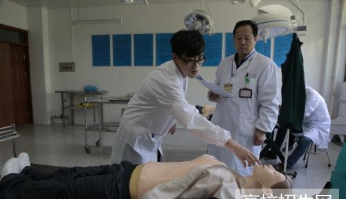 贵州省哪些大专学校有临床医学专业