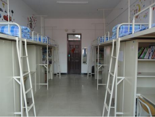 黔南民族医学高等专科学校