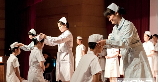 重庆市女生读卫校好吗？好就业吗