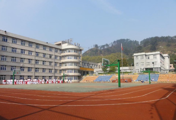 贵州省人民医院护士学校宿舍条件及图片