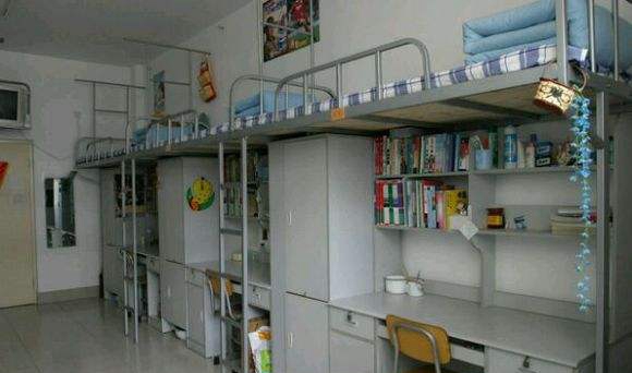 贵州省人民医院护士学校宿舍条件及图片