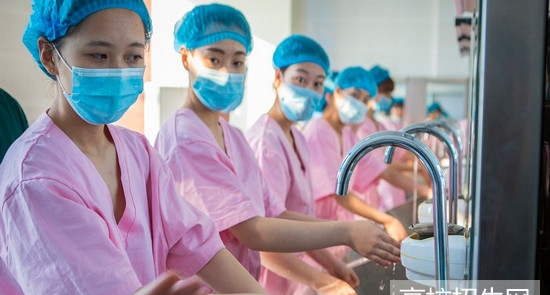 重庆市地区的卫校专业及课程有哪些