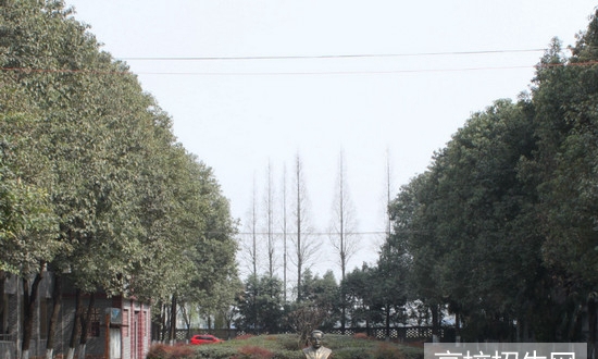 成都华西卫校青羊校区