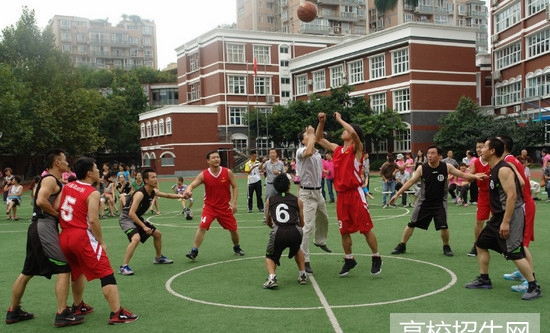 成都德圣中等职业学校