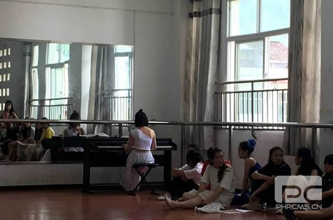 重庆巫溪县职业教育中心技能大赛图片