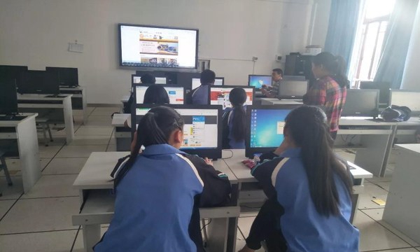 南涧县职业高级中学电子商务