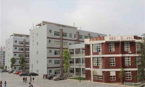 黔江民族职教中心教学楼a