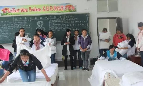 玉龙县职业高级中学酒店客房服务考试