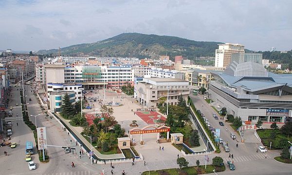 东校区全景