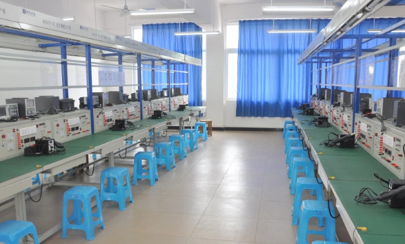 重庆应用技术职业学院