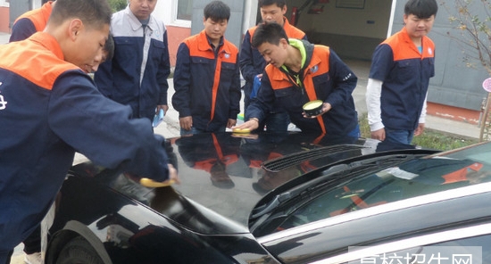 云南汽修学校报名条件