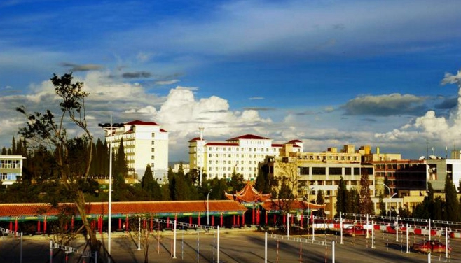 云南交通技师学院