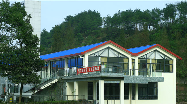 中国人民解放军总参谋部信息化部直属工厂职业技术学校