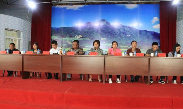 耿马县职业教育中心学校领导