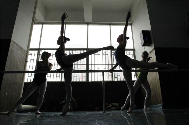 重庆舞蹈学校怎么样，好不好？