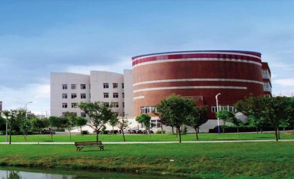 保山学院校园建筑 保山学院校园建筑