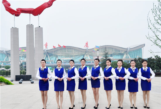 航空勤务与旅游专业学生就业风采