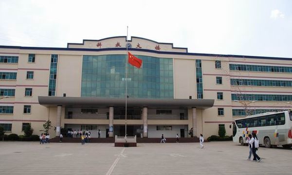 西校区科教大楼