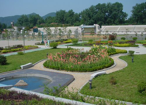 （成都郫县希望职业技术学院）校园环境