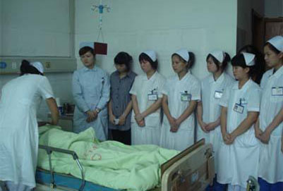 四川省护士学校在哪里