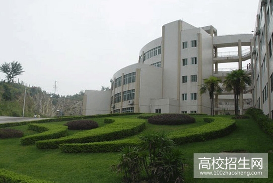 重庆医药科技学校