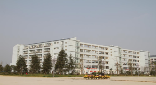 （重庆护理职业学院）校园环境