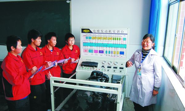 昆明市交通技工学校汽车电器维修