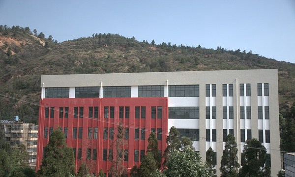 云南省电子信息高级技工学校西校区大楼