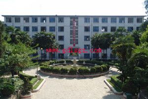 昆明铁路机械学校图片 昆明铁路机械学校图片