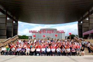 红河县职业高级中学图片