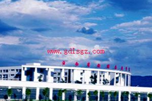 曲靖市马龙职业技术学校图片 曲靖市马龙职业技术学校图片